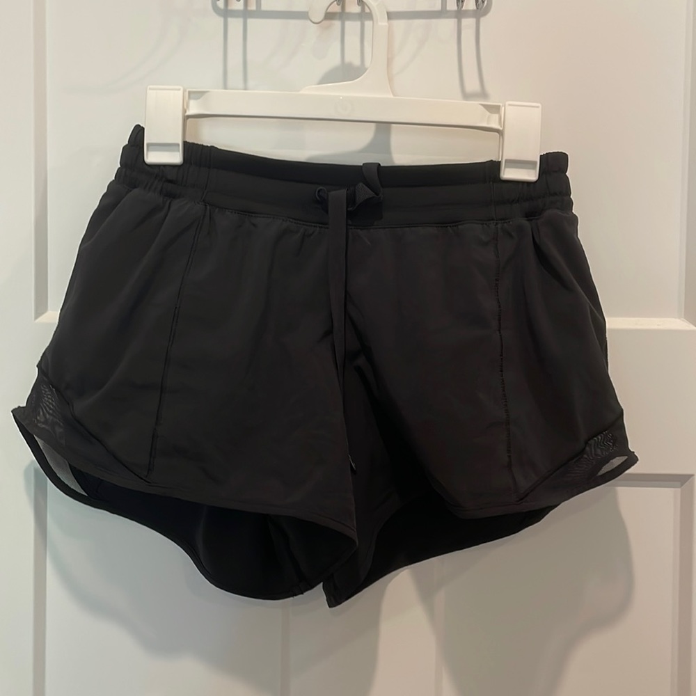 Lululemon hotty hot shorts